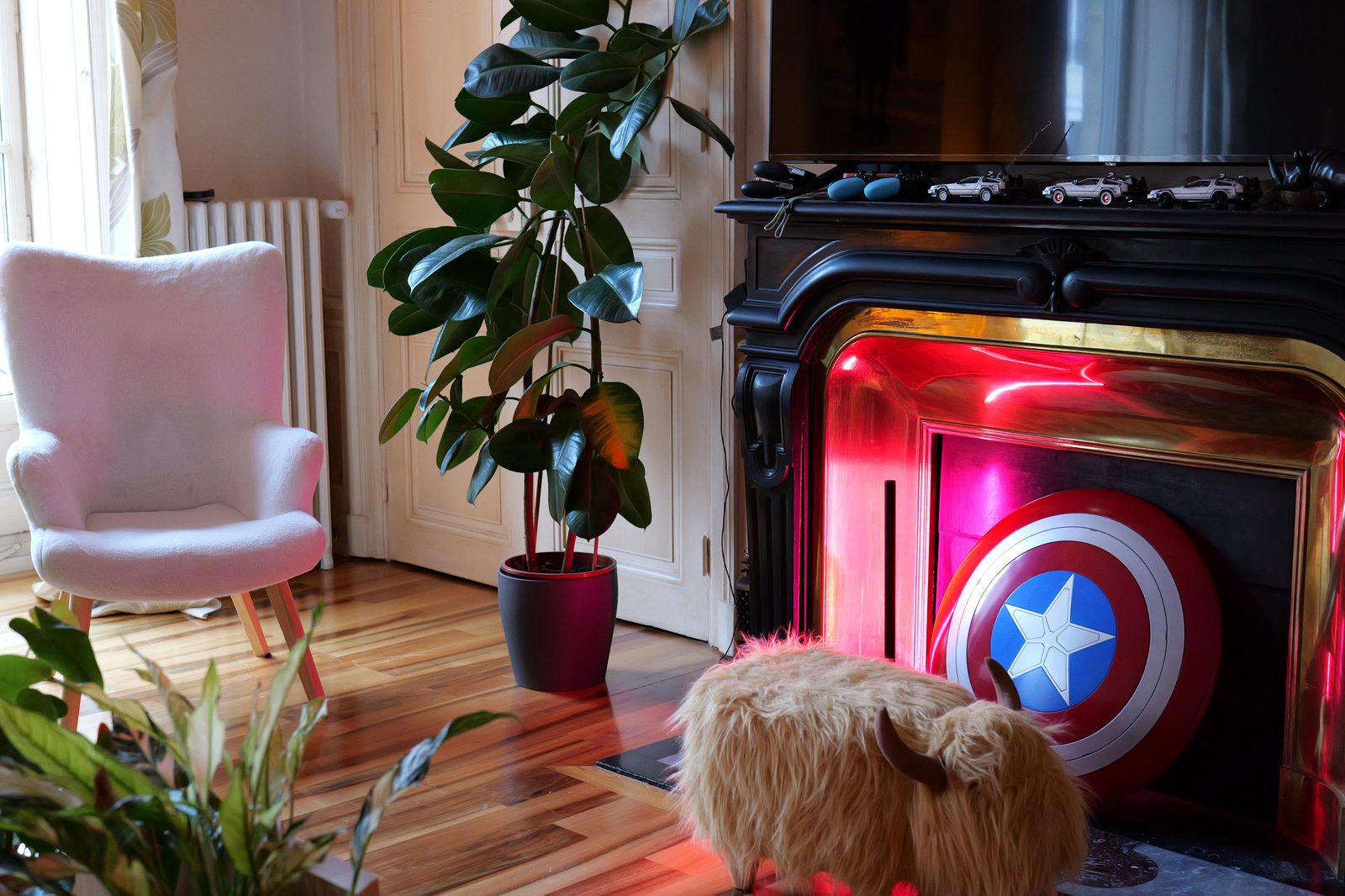 Plateau Epic Neon - ambiance pop culture geek